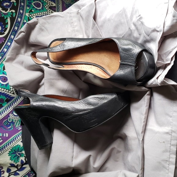 Wittner Parkleys Leather Shoes - Picture 2 of 5